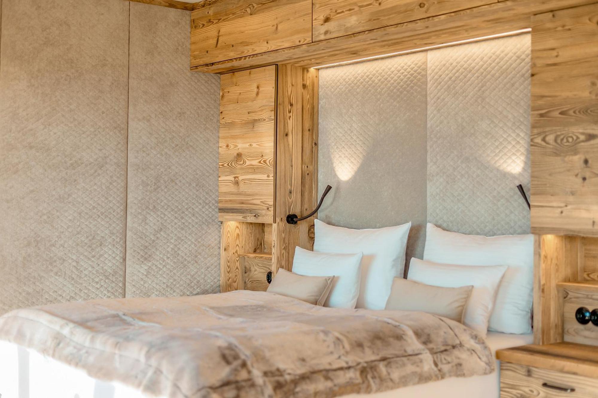 Brandlalm Chalets Gundisch Pokój zdjęcie